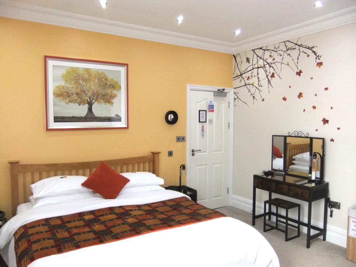 Fourrooms - Couples Only Blackpool